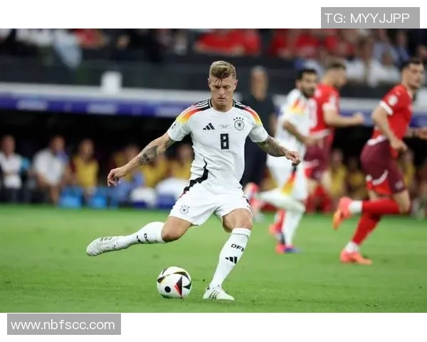 德国足球队球星最新名单揭晓 各位置球员实力分析与备战展望 德国足球队球星最新名单揭晓 各位置球员实力分析与备战展望